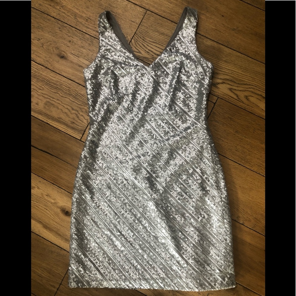 (Sold) Banana Republic Sequin V-Neck Shift Dress - Picture 7 of 8